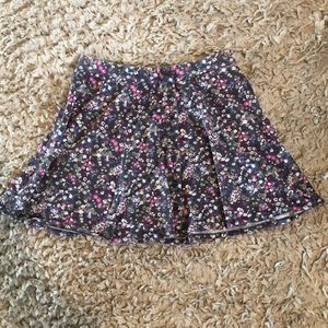American Eagle Floral Skirt